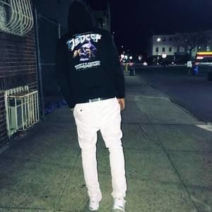 Meet your Posher, Ace